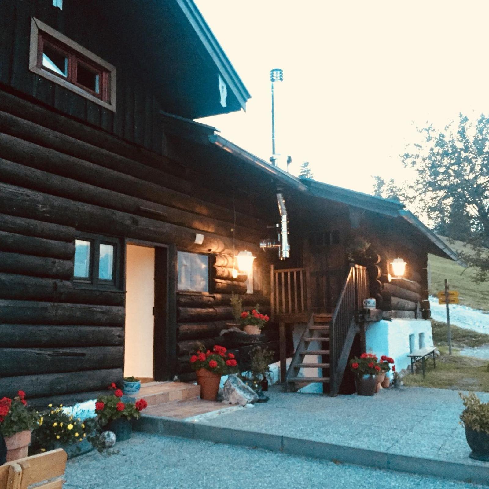 ホテル Bruendling-Alm Berggasthof Auf 1167M Auf Dem Hochfelln ベルゲン エクステリア 写真